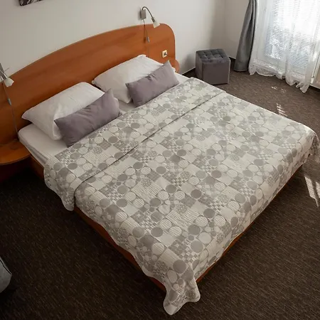 B&B Brezov Gaj-3